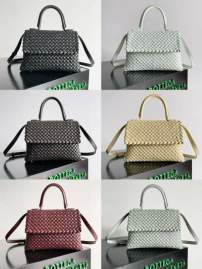Picture of Bottega Veneta Handbags _SKUfw184064013fw